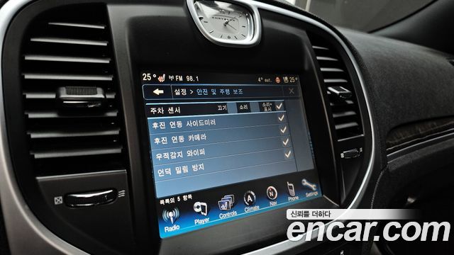 Chrysler 300C 3.0 Diesel 2013 — фото 16