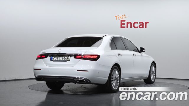 Mercedes-Benz E-Class (W213) E250 Exclusive 2021 — фото 2
