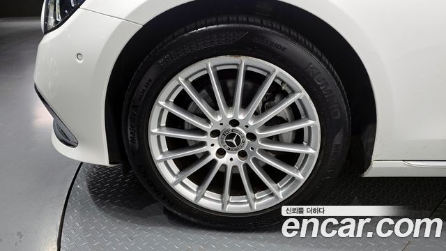 Mercedes-Benz E-Class (W213) E250 Exclusive 2021 — фото 5