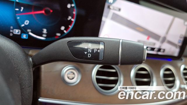 Mercedes-Benz E-Class (W213) E250 Exclusive 2021 — фото 9