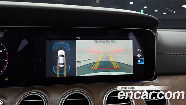 Mercedes-Benz E-Class (W213) E250 Exclusive 2021 — фото 14