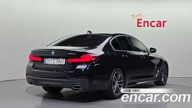 BMW 5 Series (G30) 523d M Sport 2021 — фото 2