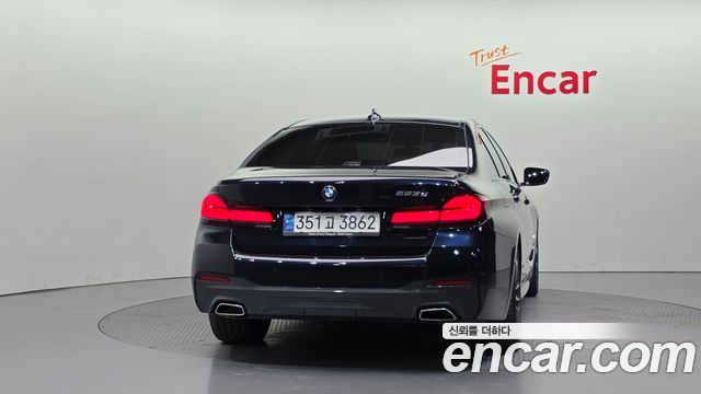 BMW 5 Series (G30) 523d M Sport 2021 — фото 4