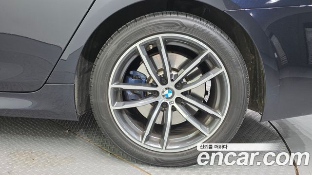BMW 5 Series (G30) 523d M Sport 2021 — фото 5