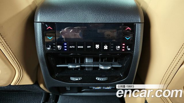 Jeep Grand Cherokee (WL) 4xe Summit Reserve 2023 — фото 18