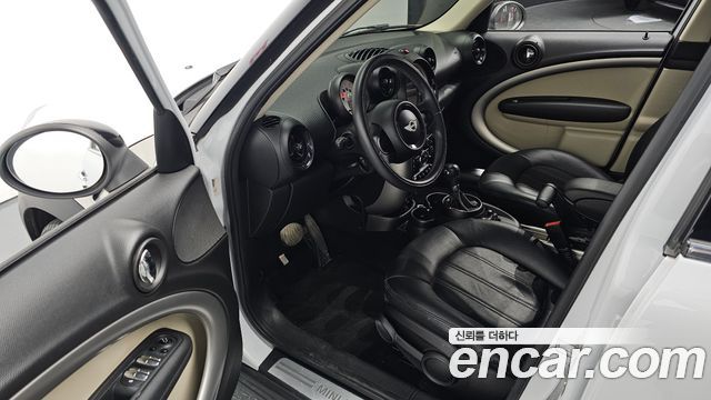 MINI Cooper D Countryman SE 1st 2013 — фото 11