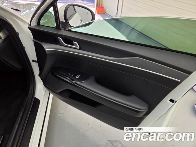 Kia K5 (III) 2.0 Trendy 2021 — фото 20