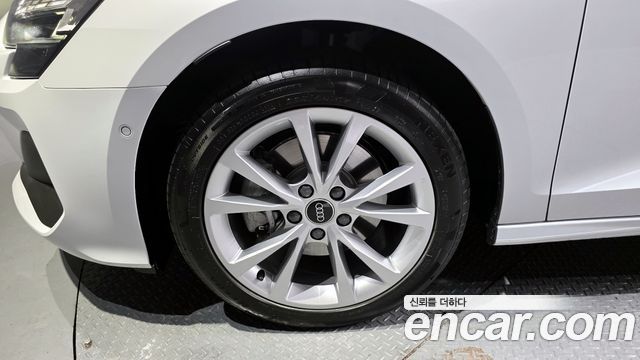 Audi A3 (8Y) 40 TFSI 2025 — фото 5