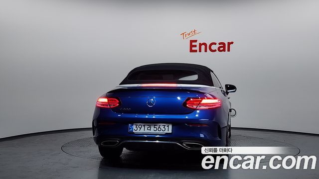 Mercedes-Benz C-Class (W205) C200 Cabriolet 2022 — фото 4