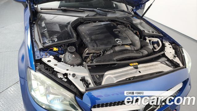 Mercedes-Benz C-Class (W205) C200 Cabriolet 2022 — фото 6