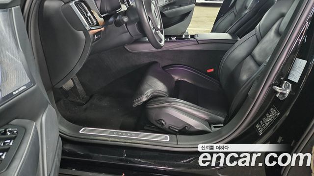 Volvo S90 T8 AWD Excellence 2020 — фото 16