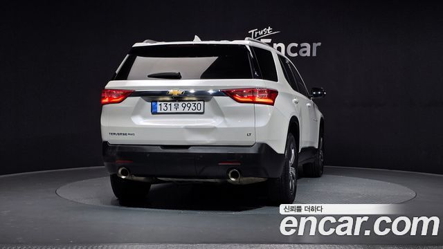 Chevrolet Traverse 3.6 AWD LT Leather Premium 2020 — фото 4