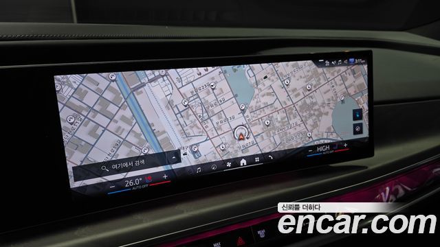 BMW i7 (G70) xDrive 60 Design Pure Excellence 2023 — фото 14