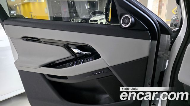 Land Rover Range Rover Evoque (II) P250 Dynamic SE 2025 — фото 20
