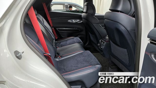 Genesis GV70 2.5T Gasoline AWD 2022 — фото 12