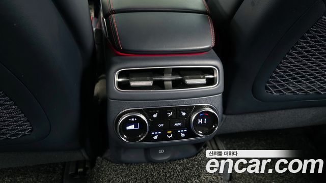 Genesis GV70 2.5T Gasoline AWD 2022 — фото 19