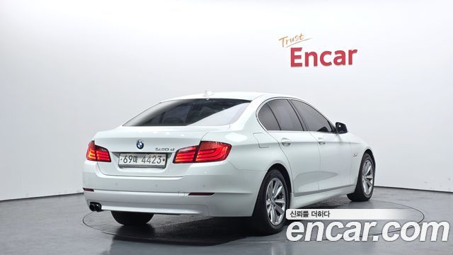BMW 5 Series (F10) 520d 2011 — фото 2