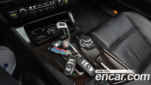 BMW 5 Series (F10) 520d 2011 — фото 9