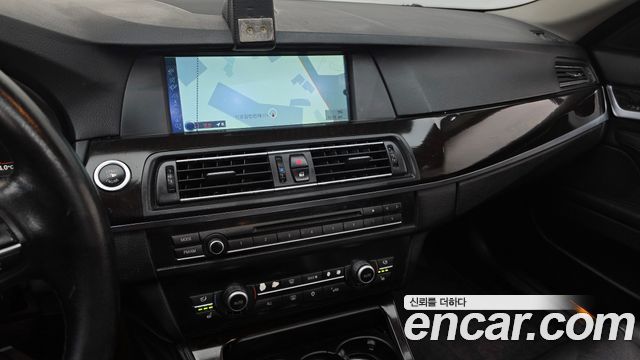 BMW 5 Series (F10) 520d 2011 — фото 14