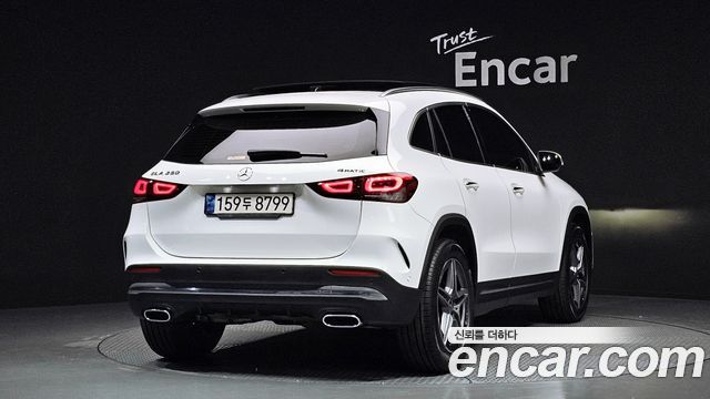 Mercedes-Benz GLA-Class (H247) GLA250 4MATIC 2022 — фото 2