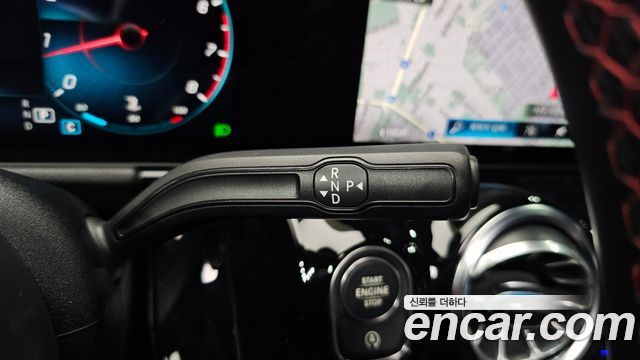 Mercedes-Benz GLA-Class (H247) GLA250 4MATIC 2022 — фото 9
