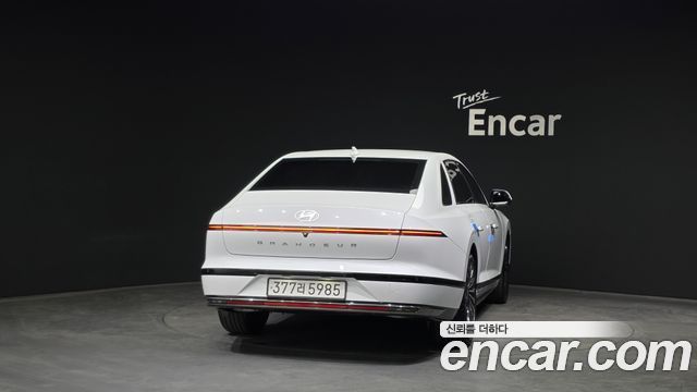 Hyundai Grandeur Hybrid (GN7) Calligraphy 2024 — фото 4
