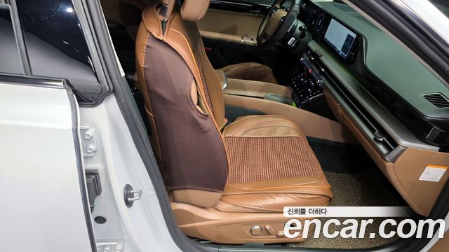 Hyundai Grandeur Hybrid (GN7) Calligraphy 2024 — фото 12