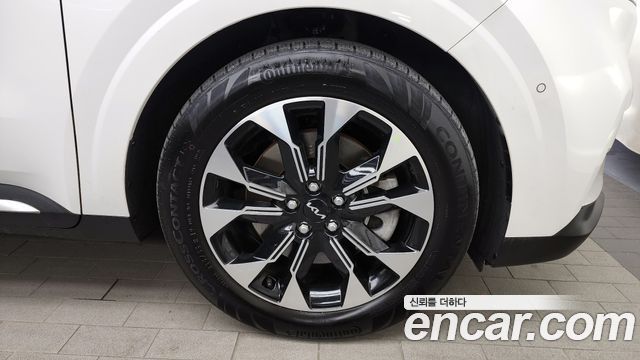 Kia Carnival (IV) Diesel 9-Seater Signature 2023 — фото 5