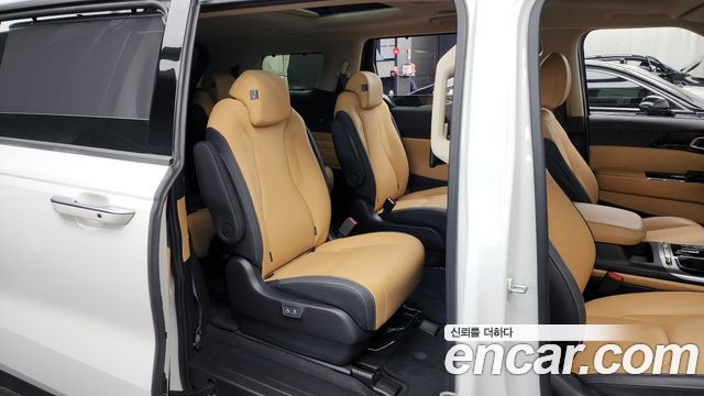 Kia Carnival (IV) Diesel 9-Seater Signature 2023 — фото 12