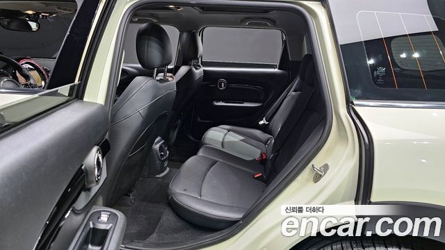 MINI Cooper Clubman Classic Plus 2nd 2022 — фото 16