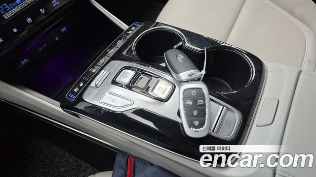 Hyundai Tucson (NX4) Gasoline 1.6 Turbo 4WD Inspiration 2022 — фото 9