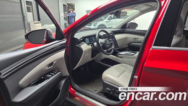 Hyundai Tucson (NX4) Gasoline 1.6 Turbo 4WD Inspiration 2022 — фото 10