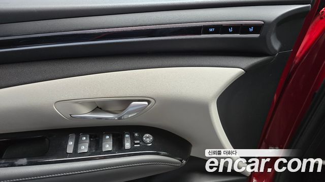 Hyundai Tucson (NX4) Gasoline 1.6 Turbo 4WD Inspiration 2022 — фото 14