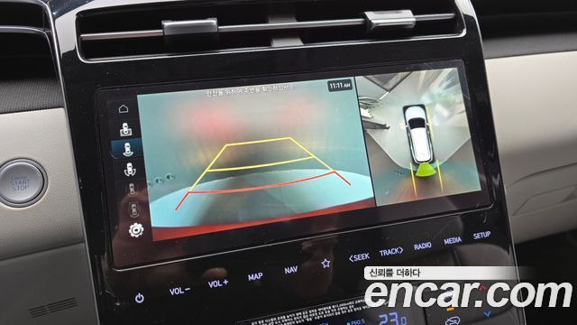 Hyundai Tucson (NX4) Gasoline 1.6 Turbo 4WD Inspiration 2022 — фото 16