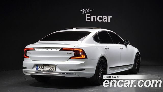 Volvo S90 B6 AWD Inscription 2021 — фото 2