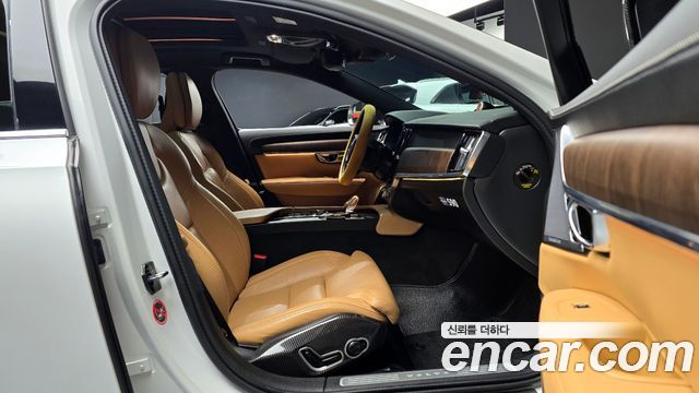 Volvo S90 B6 AWD Inscription 2021 — фото 10