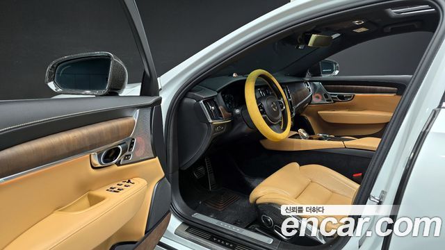 Volvo S90 B6 AWD Inscription 2021 — фото 15