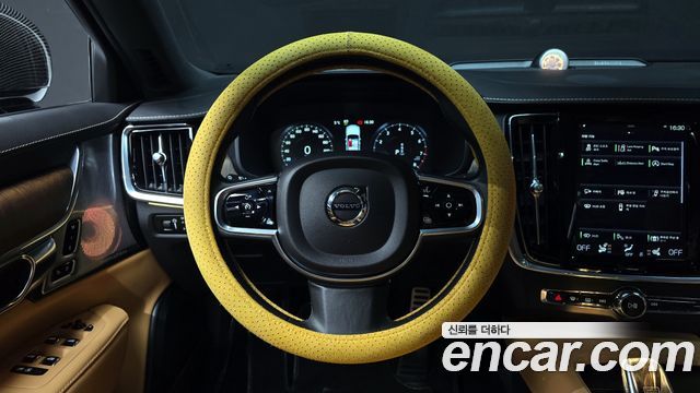 Volvo S90 B6 AWD Inscription 2021 — фото 17