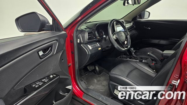 KG Mobility (SsangYong) Very New Tivoli Gasoline 1.5 2WD V3 2022 — фото 15