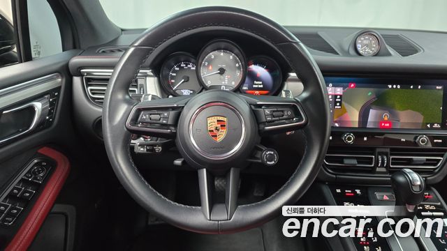 Porsche Macan 2.9 S 2023 — фото 13