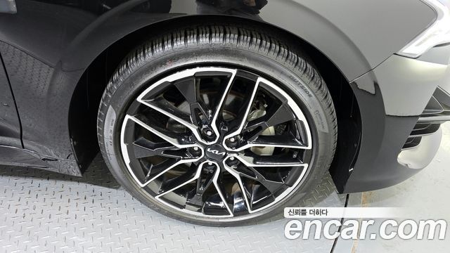 Kia K5 (III) 1.6 Turbo Prestige 2021 — фото 5