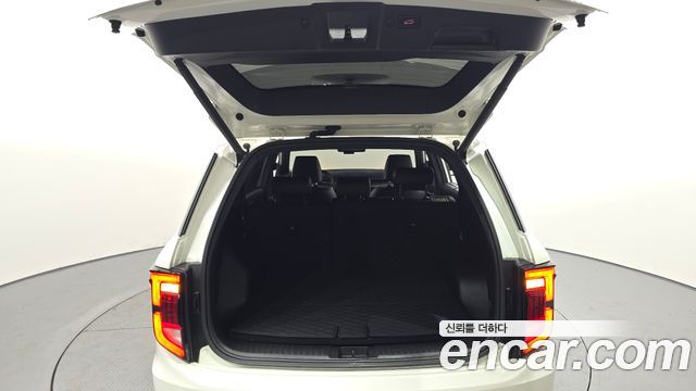 KG Mobility (SsangYong) Torres Gasoline 1.5 2WD T7 2024 — фото 20