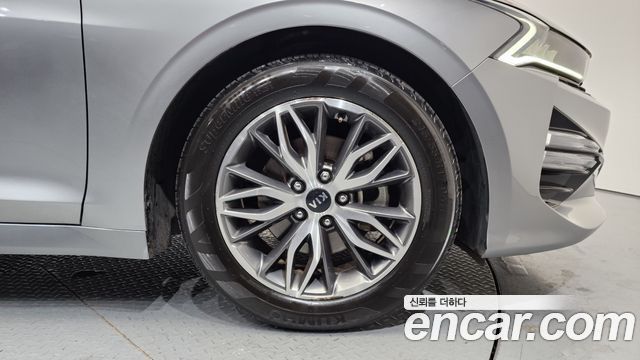 Kia K5 (III) 2.0 Prestige 2021 — фото 5