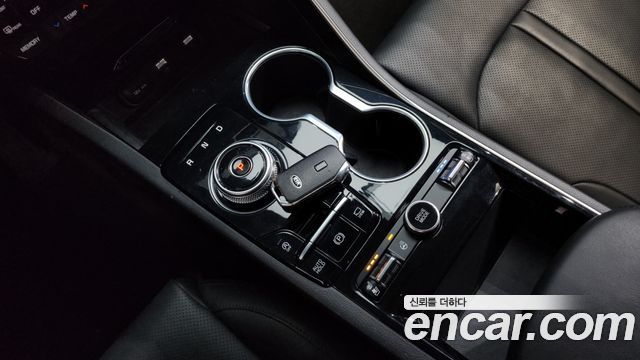 Kia K5 (III) 2.0 Prestige 2021 — фото 9