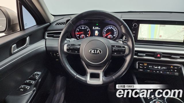Kia K5 (III) 2.0 Prestige 2021 — фото 13