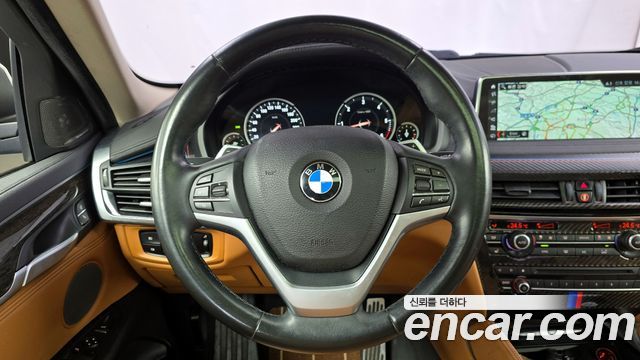 BMW X6 (F16) xDrive 30d 2017 — фото 13