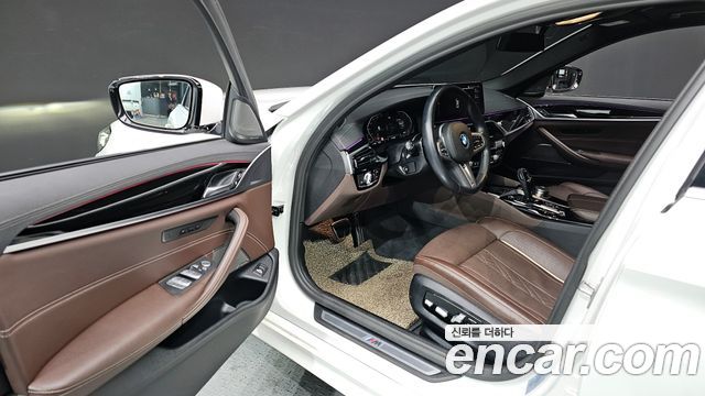 BMW 5 Series (G30) 530i xDrive M Sport Package 2022 — фото 10