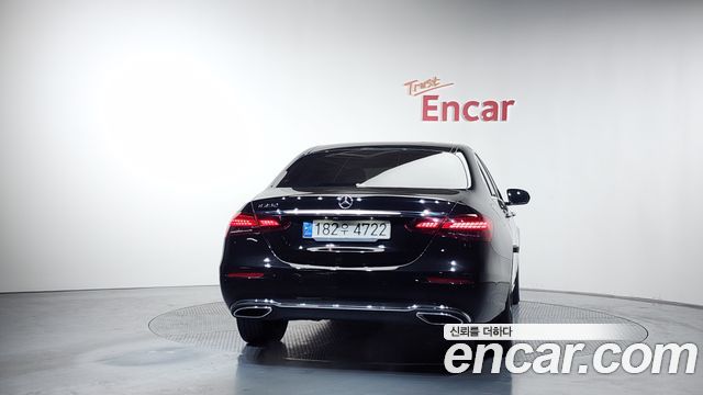 Mercedes-Benz E-Class (W213) E250 Avantgarde 2021 — фото 4