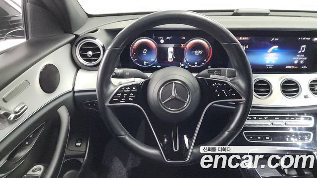 Mercedes-Benz E-Class (W213) E250 Avantgarde 2021 — фото 13