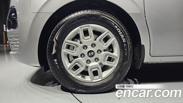 Hyundai Staria HEV 1.6 Cargo 5-Seater Modern 2025 — фото 5